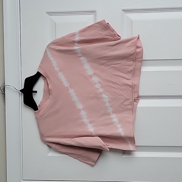 Flirtitude Active Crop Top - Picture 1 of 10